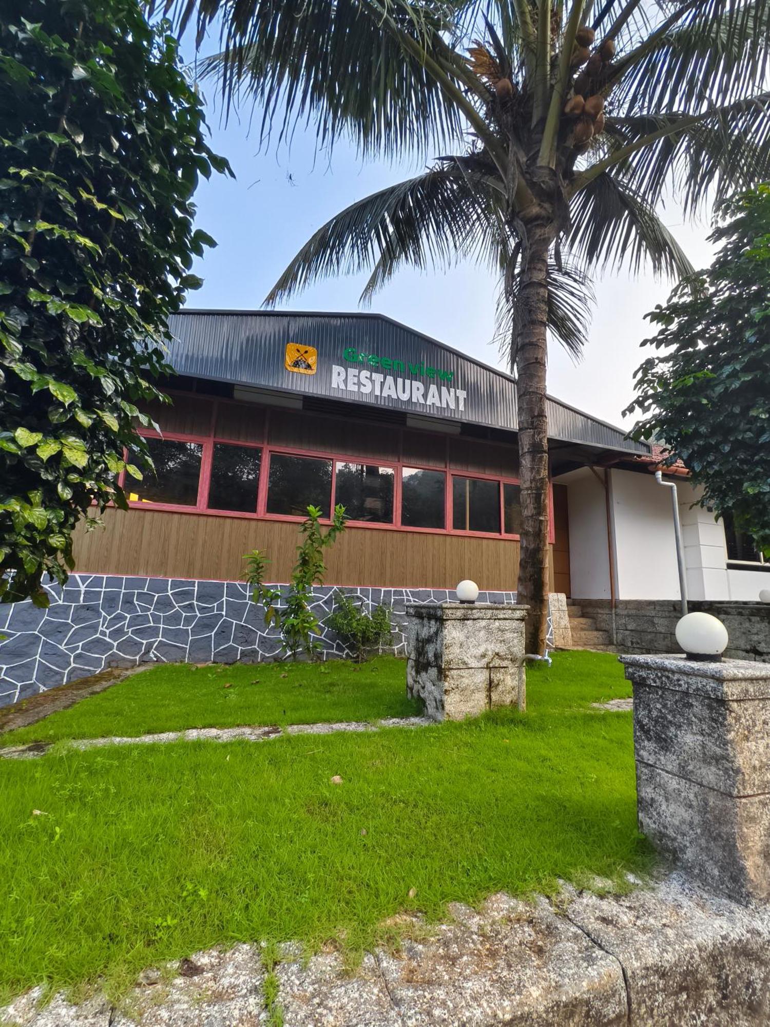 Forest And River Edge Resort 坎努尔 外观 照片